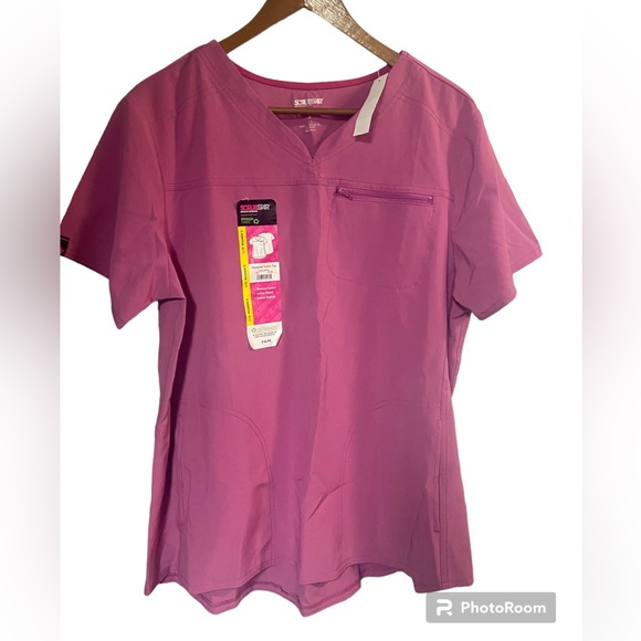 Scrubstar Tops Nwt Scrub Star Short Tuck In New Vneck Sleeve - Main Image
